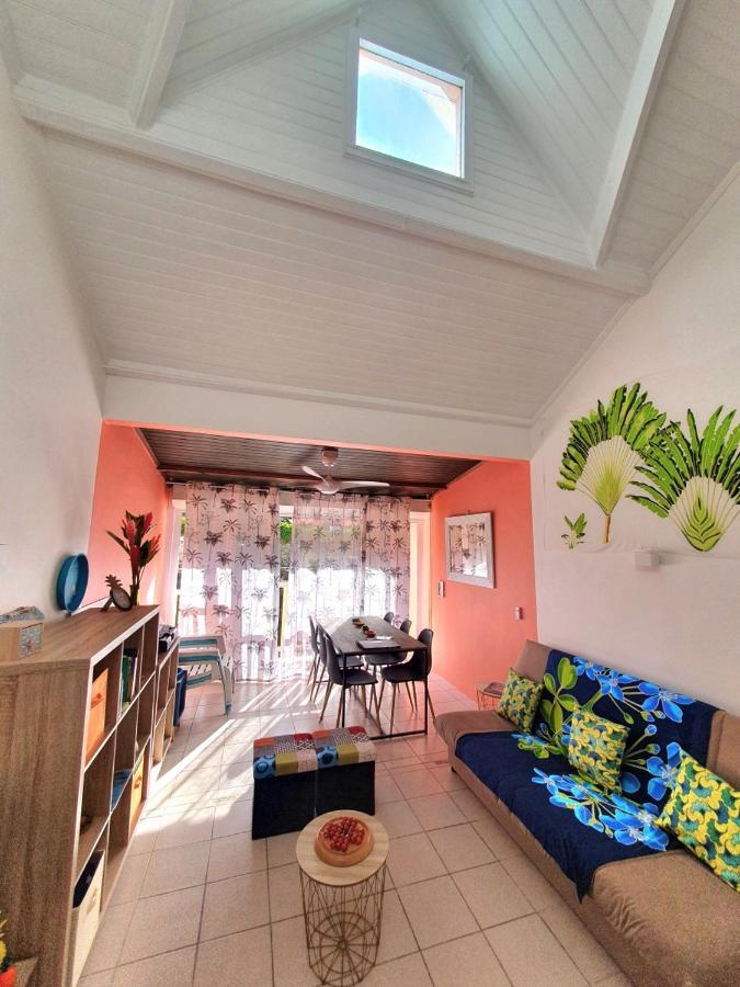 Appartement Ker-Eol Residence Canouan Sainte-Anne Avec Piscine المظهر الخارجي الصورة